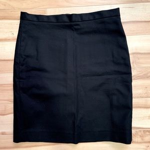 Aritzia Babaton Mini Skirt